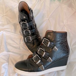 Great condition Linea Paolo wedge sneakers!